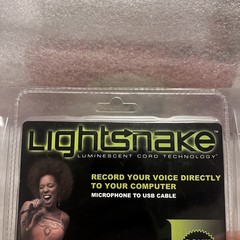 LightSnake Luminescent Cord SoundTech STUSBXLR10 Microphone to USB Cable NEW/BOX