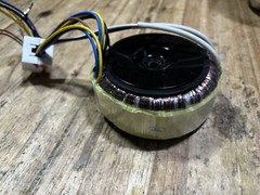 JBL LSR 4326P LSR Transformer