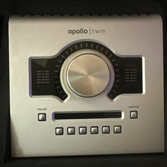 Universal Audio Apollo Twin MKII DUO Thunderbolt Audio Interface – Unit Only