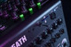 Allen & Heath Qu-6 38-in/24-out Digital Mixer with 25 Motorized Faders MINT