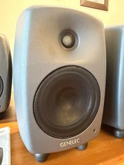Genelec 8030C Bi-Amplified Speaker +Isopods, Tested, Great condition Barely Used