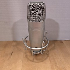 Samson C01U USB Studio Condenser Microphone Shockmount Desktop Stand Silver