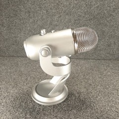 Blue Yeti USB Microphone Silver Condenser Mic USB Cable Cable Podcasting Stream