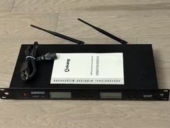 Shure U4D Dual Channel Wireless Receiver UHF 480 -600MHz w 2 Antennas & Manual