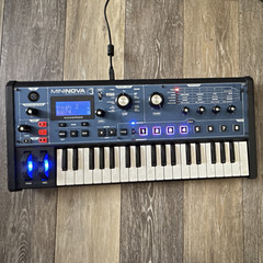Novation MiniNova 37-Key Digital Synth Keyboard Vocoder Arpeggiator NO MIC