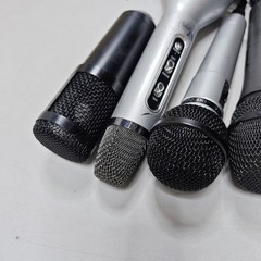 Lot of 10 Mixed Microphones – Untested, Various Models & Colors, Used
