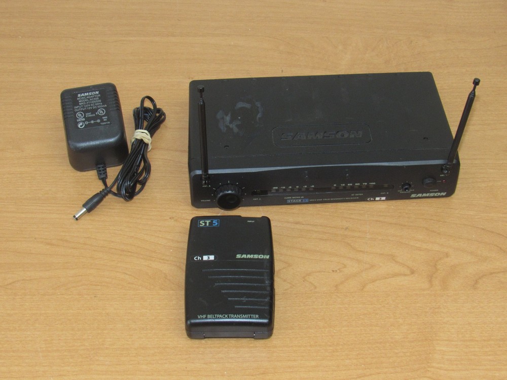 Samson Stage 55 Wireless Microphone Receiver SR55 & ST5 Belt Pack – READ DESCRIP