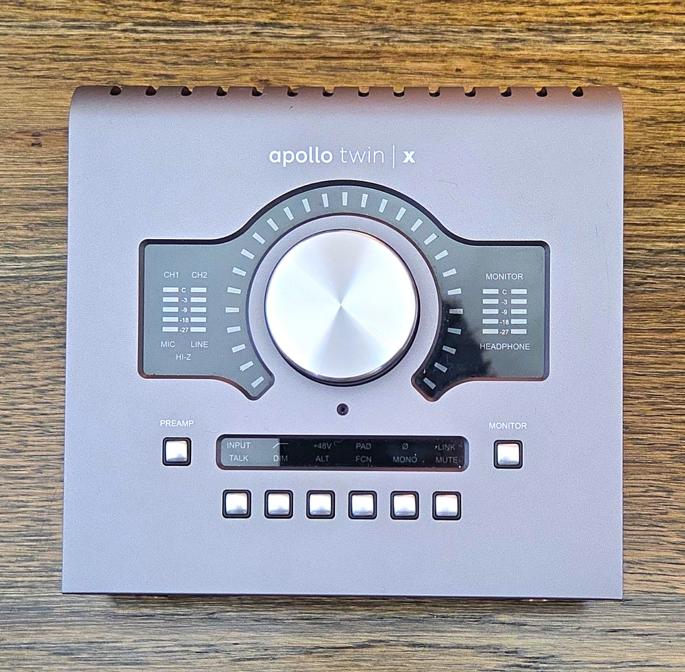 Universal Audio Apollo Twin X | NEVER USED | DOES NOT COME WITH CORDS