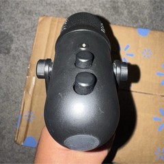 Razer Seiren X USB Desktop Microphone Black Mute Switch Adjustable Gain