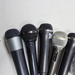 Lot of 10 Assorted Microphones – Untested, Various Models, Used