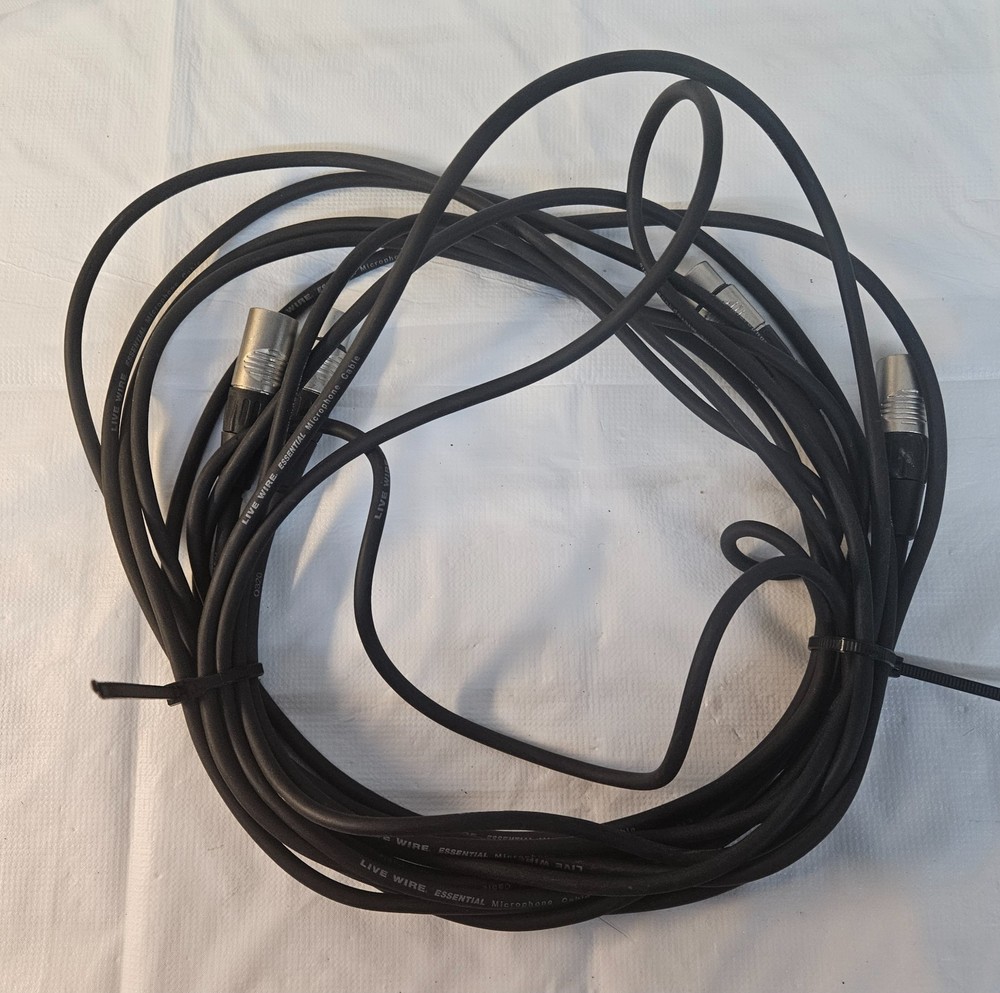 Pair 15′ LIVE WIRE Essential Microphone Cables 15 foot Each GREAT SHAPE