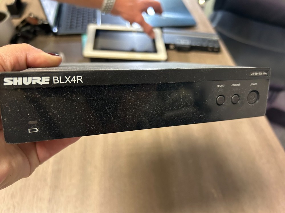 Shure BLX4R Wireless Receiver