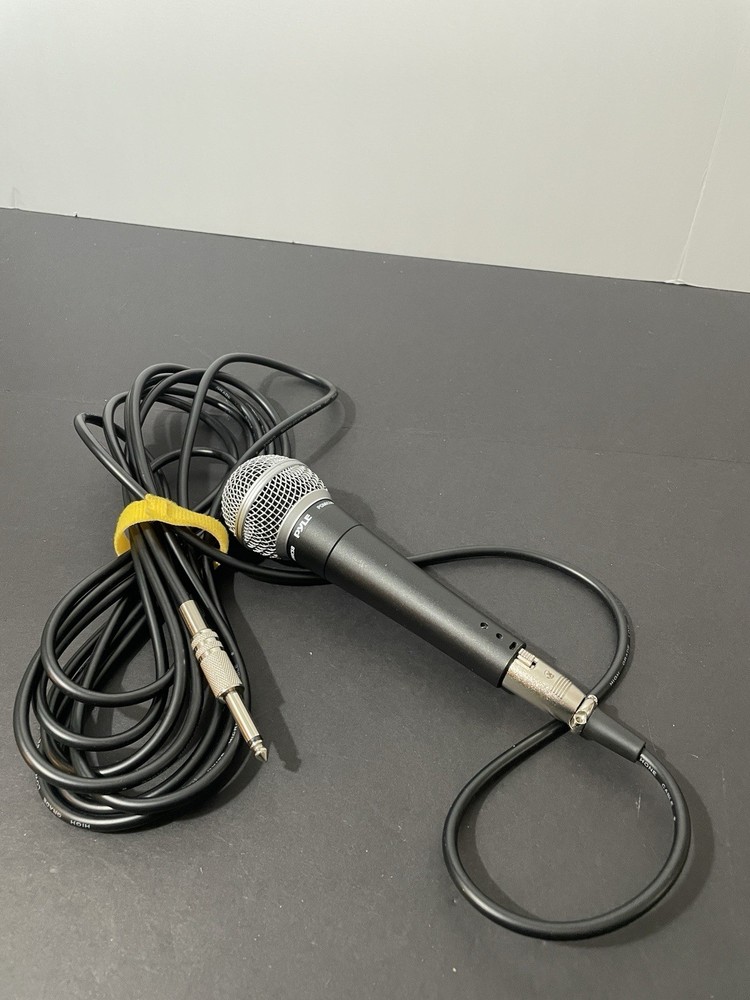 Pyle Professional Moving Coil Dynamic Handheld Microphone + 15′ Cable PDMIC58