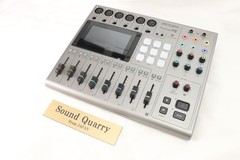 ZOOM PodTrak P8 Workstation for Podcast Recorder 6 XLR microphone inputs