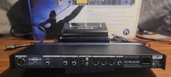 TC Helicon Voiceworks Multi Effects Harmonizer & 3 Button Footswitch