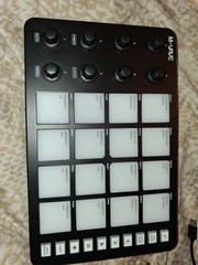 M-VAVE SMC-PAD Wireless MIDI Controller Suitable MINI Percussion USB-C Keyboard