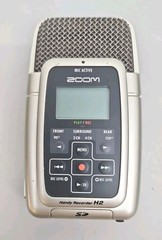 Zoom Handy H2 surround sound audio recorder Bundle with SD card and grip, Stand