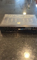 Roland MPU-105 MIDI Output Selector Vintage MIDI Router Untested No Power Supply