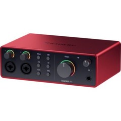 Focusrite Scarlett 4i4 USB-C Audio/MIDI Interface (4th Gen) w/ 4x XLR Cable KIT