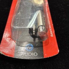Hosa TTX-103F 3ft Balanced Interconnect – XLR3F to 1/4 in TRS NOS!!
