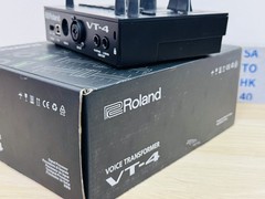 Roland VT-4 Voice Transformer Vocal Effects Processor See Description