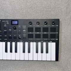 M-Audio Oxygen Pro Mini 32-Key USB MIDI Controller Keyboard w/ Cable Tested