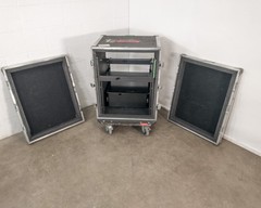 Kent Custom Cases 26w24.5d36h ATA Road Case 8U Rackmount w/ Castor Wheels