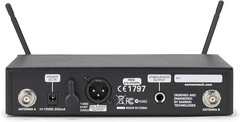 Samson Concert 99 Handheld Wireless System with Q8 Dynamic Microphone, D Band