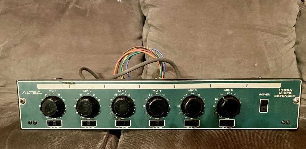 Modified Altec 1599A – 6 Individual Preamp Channels – Balanced Outs
