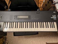 Korg M1 Analog Workstation Synthesizer New Battery Presets Restored Hard Case