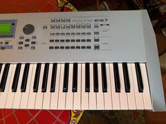 Yamaha Motif ES 7 Production Synthesizer