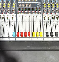 Allen & Heath GL2400 32-Channel 4-Bus Phantom Power Professional Analog Mixer