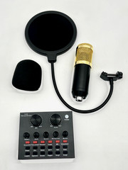 Professional Low Background Noise Podcast Equipment Bundle Gray Black