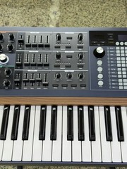 Arturia PolyBrute 61-Key 6-Voice Analog Polyphonic Synthesizer –