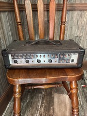PEAVEY PVi4B 4 Channel 100 Watts 4 Ohms Powered Mixer Amplifier No Power Light
