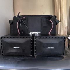 Bose Roommate II Powered Speakers Pair Wired RCA 30W Black w/ Carry Bag
