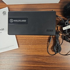 Hollyland LARK 150 2.4GHz 2-Person Clip-on Wireless Microphone System