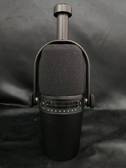 Shure Mv7-K-J Dynamic Microphone
