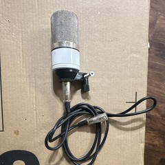 MXL Blizzard 990 Condenser Microphone Wired XLR 3-Pin, Silver/White