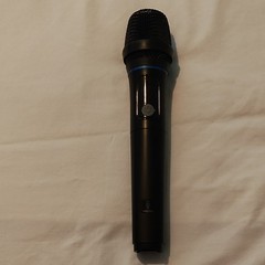 Wireless Handheld/Stand-Held Microphone with On/Off Switch, Black