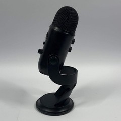 Blue Yeti USB 20Hz – 20kHz Microphone 888-000322