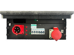 VER POWER DISTRO 32A-RED5 – 32A-BLU3 x3, 16A-RED4 x1 4RU #258 (One)THS