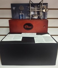 Blue Bluebird SL Large-Diaphragm Studio Condenser Microphone Blue A00105 – NICE!
