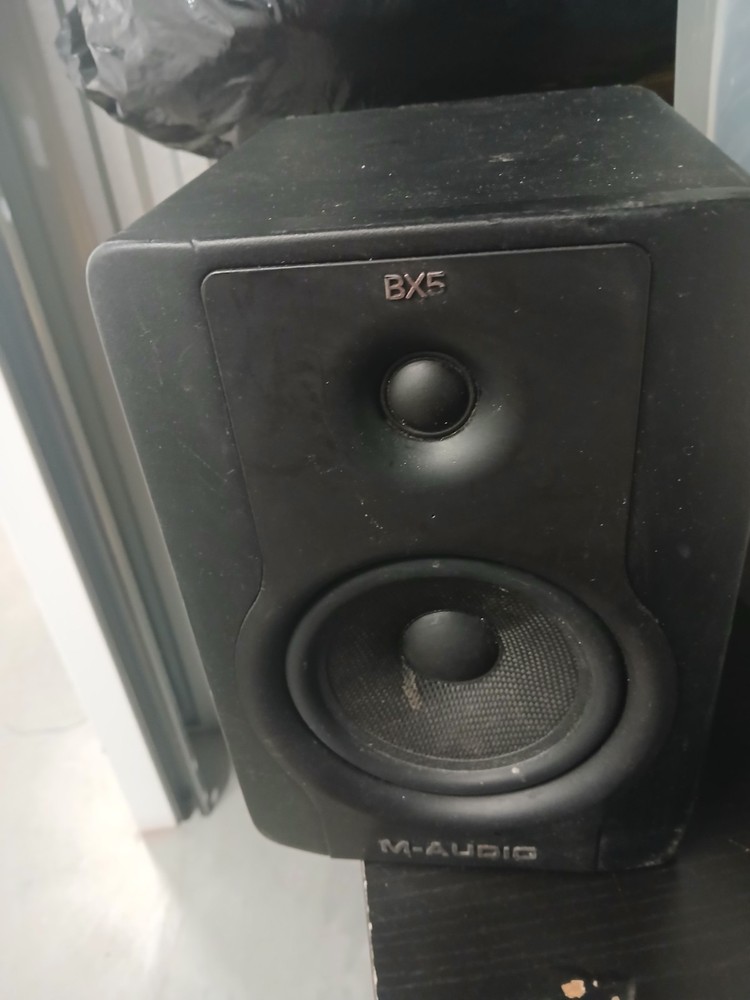 M-Audio BX5 D2 Active Studio Monitor 5in 70W RMS XLR/TRS Black