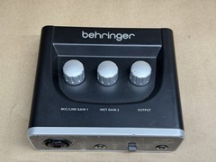 Behringer U-Phoria UM2 Audio Interface Black USB 2×2 Studio Recording w/ Cables