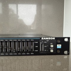 Samson E30i Dual 15 Band Graphic Equalizer Constant Q Rack Mount EQ XLR 1/4”
