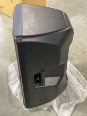 Yamaha DBR15 15″ 2-Way Powered PA Speaker 1000W Peak- Black