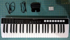 IK Multimedia iRig Keys I/O 49 MIDI Controller for Mac, PC and iOS with Case