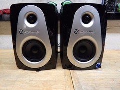Sterling Audio MX3 3″ Powered Active Studio Monitor Pair TESTED