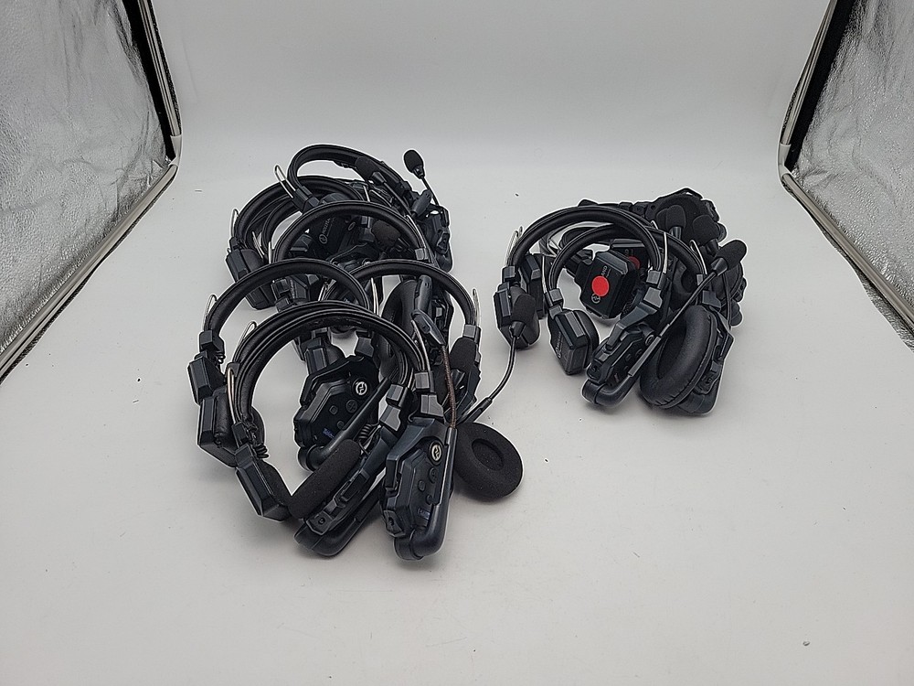 Hollyland Solidcom C1 10x Remote 5x Master 1100ft Full-Duplex Headset (Read)